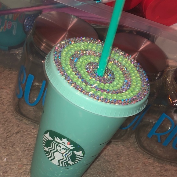 Rhinestone Starbucks Tumblers with straws - Picture 9 of 12